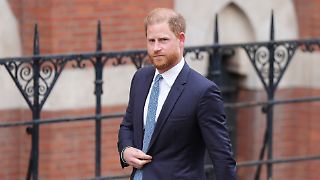 Prinz Harry fühlt sich "erschöpft und überfordert"