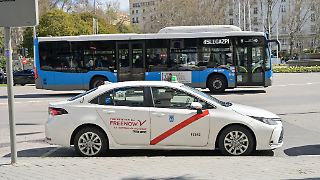 BMW und Mercedes verkaufen Taxi-App Freenow