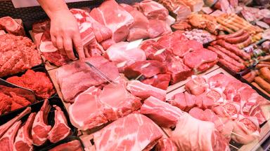 Rainer lehnt höhere Steuern auf Fleisch ab