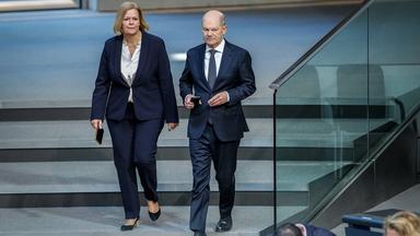 Scholz und Faeser zögern bei AfD-Verbotsverfahren
