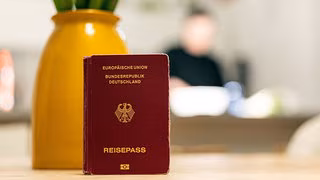 Passbilder nur noch digital: Behörden in Mitteldeutschland sehen sich gut vorbereitet