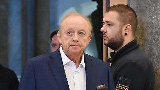 Star-Koch Schuhbeck vorübergehend auf freiem Fuß