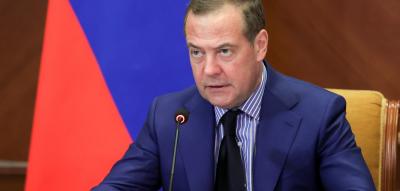 Selenskyj warnt vor russischen Anschlägen in Moskau – Medwedew spricht von „verbaler Provokation“