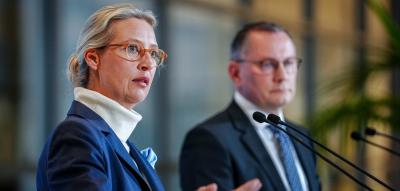 AfD reicht Klage gegen Verfassungsschutz ein – Höcke droht dessen Mitarbeitern