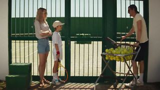 Ein Tennislehrer zwischen Schnaps und Sehnsucht