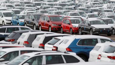 EU gibt Autoherstellern mehr Zeit