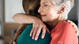 Warum die Mutter-Tochter-Beziehung oft so kompliziert ist