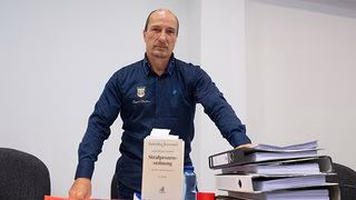 Wie Peter Fitzek so einflussreich werden konnte