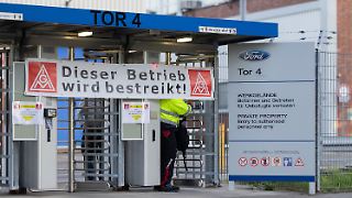 Kölner Ford-Beschäftigte streiken erstmals