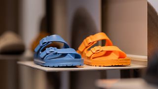 Birkenstock reicht Zölle an die Kunden weiter