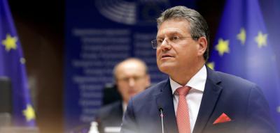 EU-Kommissar fordert von USA „Respekt statt Drohungen“ – und dann kommen Drohungen aus dem Parlament