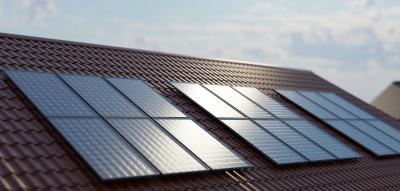 Ausrichtung, Stromverbrauch, Nutzen – für wen sich eine Solaranlage fürs Dach lohnt