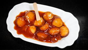 Verkaufsschlager aus Wolfsburg: VW-Currywurst kommt als Fertiggericht