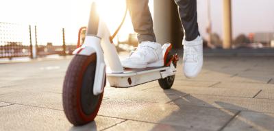 Zulassung, Versicherung, Preis – Worauf Sie beim Kauf eines E-Scooters achten sollten