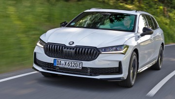 Skoda Superb Combi iV im Test: Den Stecker gezückt