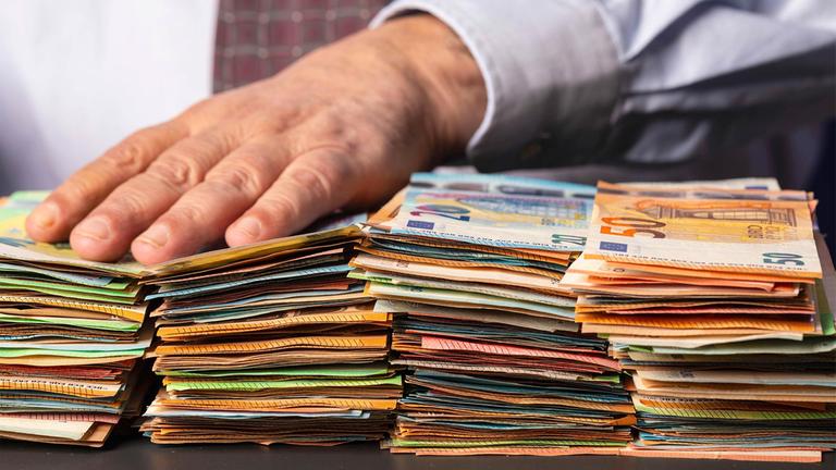 Wie die Milliarden für den Bund besorgt werden