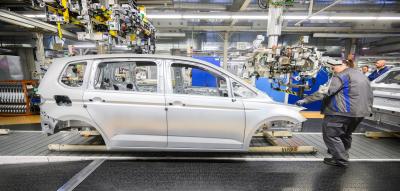 Deutsche Industrie baut 100.000 Jobs innerhalb eines Jahres ab