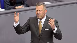 SPD-Verteidigungsexperte Drossmann kritisiert "Friedens-Manifest" als anmaßend