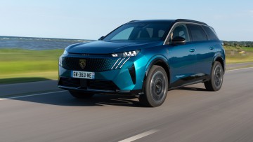 Peugeot E-5008 325 Dual Motor: Mit Allrad auf die Überholspur