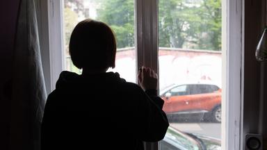Warum Kinder nicht genug Hilfe bekommen
