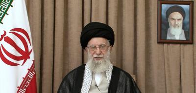 Chamenei warnt USA vor weiteren Angriffen – Iran schränkt Zusammenarbeit mit IAEA ein