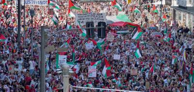 14 Festnahmen und drei verletzte Polizisten bei propalästinensischer Demo