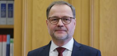 Gerichtspräsident stellt Asylkurs der Bundesregierung infrage
