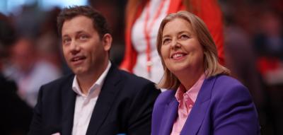 „AfD größte Gefahr für Demokratie“, sagt SPD-Politikerin – Partei will Verbotsverfahren prüfen