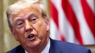 Trump verschickt nächste Fuhre an Zoll-Briefen