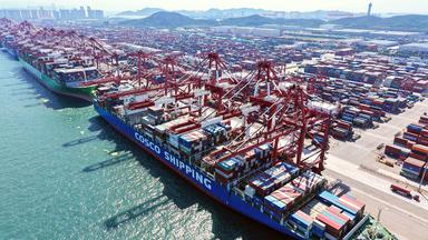 Chinas Exporte steigen trotz US-Handelskonflikt