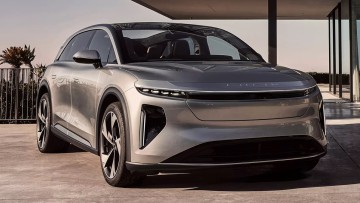 Konkurrenz für Fahrer: Uber plant 20.000 Robotaxis mit Lucid