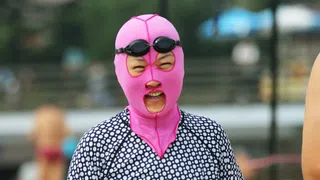 Facekini: Verhüllt an den Strand