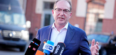 Dobrindt kritisiert digitale Einbürgerung ohne persönliche Vorsprache
