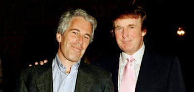 CNN veröffentlicht neue Fotos von Trump und Epstein – US-Präsident beschimpft Sender