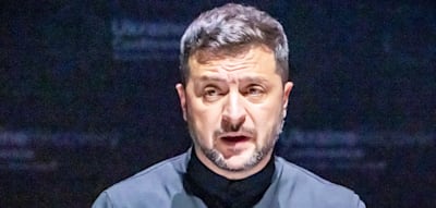 Plötzlich steht Selenskyj als Verräter da – und setzt  die Unterstützung für Kiew aufs Spiel