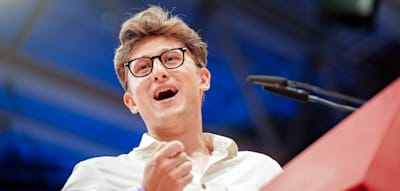 Jusos kritisieren Verteidigungsminister für Wehrdienst-Vorstoß