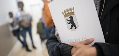 Berlin verteidigt „Turbo-Einbürgerungen“ – „Staatsbürgerschaft wird nicht verscherbelt“