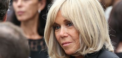 Brigitte Macron geht gegen YouTuberinnen und Influencerin vor