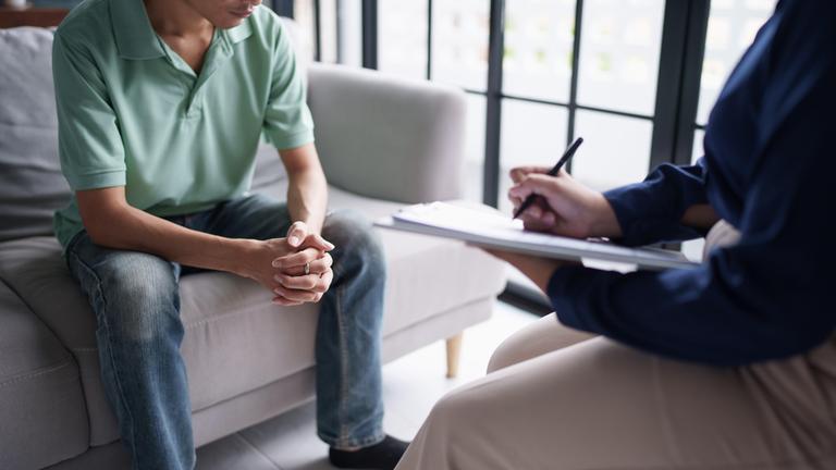 Meldepflicht für freie Therapieplätze gefordert