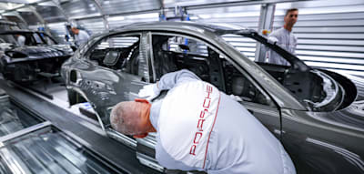 Gewinn von Porsche stürzt im zweiten Quartal um 91 Prozent ab