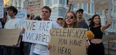 Selenskyj kündigt Lügendetektortests für Staatsdiener an