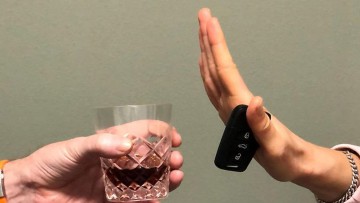 Fast 1.300 Alkoholunfälle junger Erwachsener: Erster Ruf nach Null Promille bis Ende 24