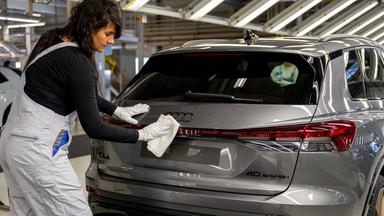 Audis Gewinn bricht um mehr als ein Drittel ein