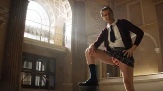 «The Naked Gun»: Beinharter Humor, nicht zu knapp
