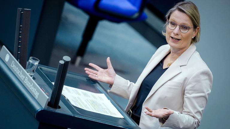 Hubig sieht Einsatz von Palantir skeptisch