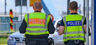Zahl der Asyl-Erstanträge in Deutschland sinkt deutlich