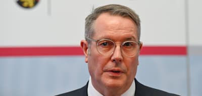 SPD-Ministerpräsident findet seine eigene Partei zu „langweilig“
