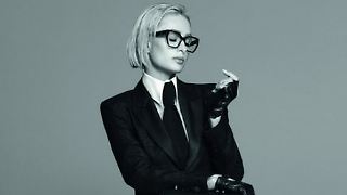 Hilton wird zu Lagerfeld