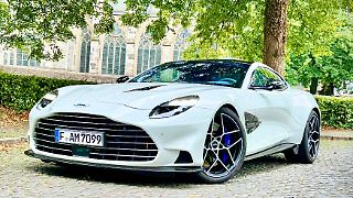 Faszination Aston Martin Vanquish - unterwegs mit Traum-V12
