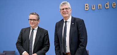 Von wegen sparen – Plötzlich brüsten sich die Regierungsparteien mit Mehrausgaben